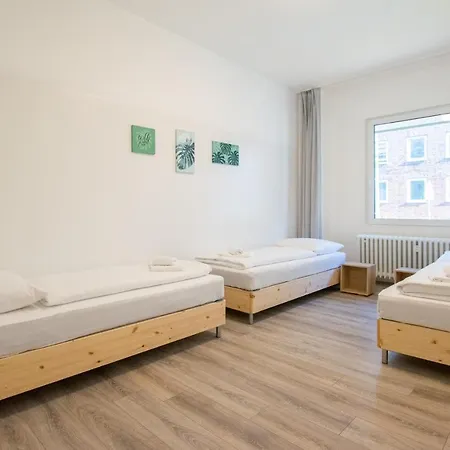 Appartement Tolstov - 1 Or 3 - 20 Min Messe Dus And Old Town Dus