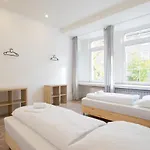 Tolstov Apartments - 1 Or 3 Room Apartments - 20 Min Messe Dus And Old Town Dus
